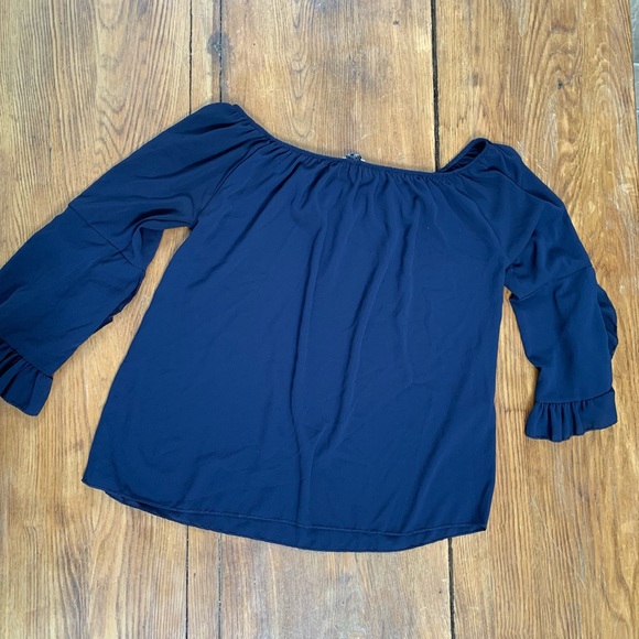 Rich navy Blouse - Picture 3 of 4